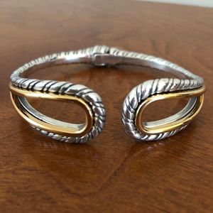 Womdn’s Brighton sliver with gold bracelet